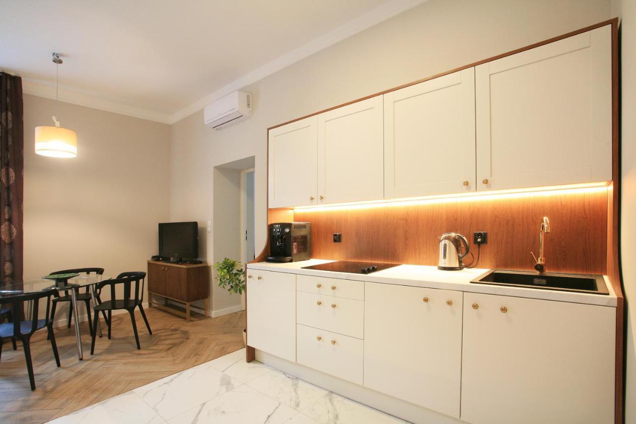 Faust Apartments In The Heart Of Kazimierz By Mint Apartment Cracovia Exterior foto
